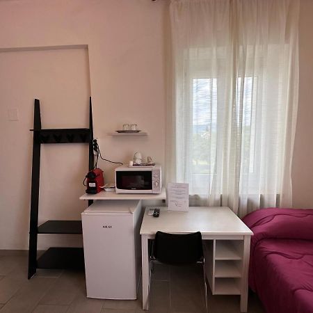 B&B La Magnolia Caprino Veronese Exterior foto