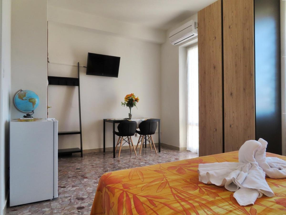 B&B La Magnolia Caprino Veronese Exterior foto