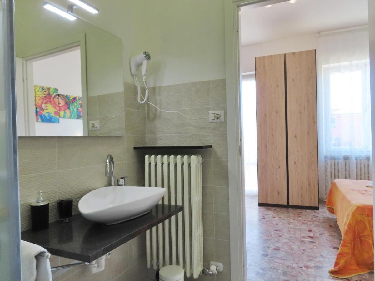 B&B La Magnolia Caprino Veronese Exterior foto